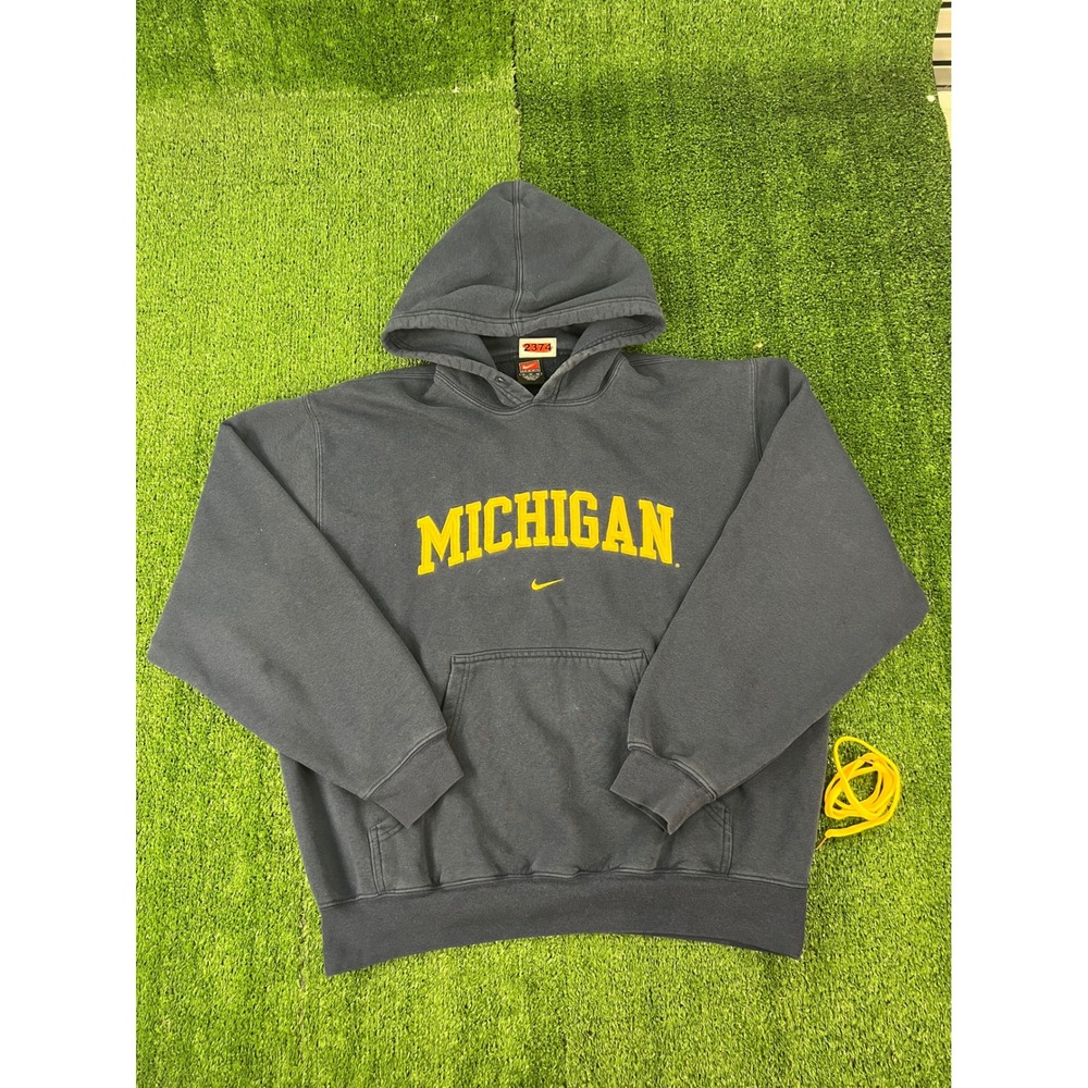 Vintage Nike Team Michigan Wolverines Hoodie Navy Blue Embroidered Mens Medium